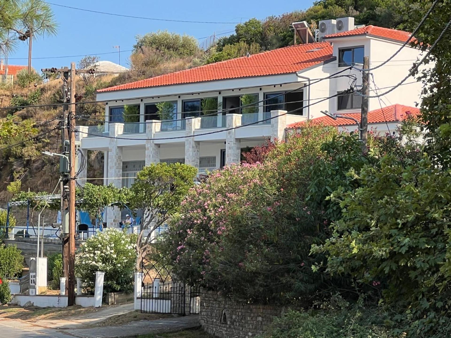 Hotel Kinira 外观 照片